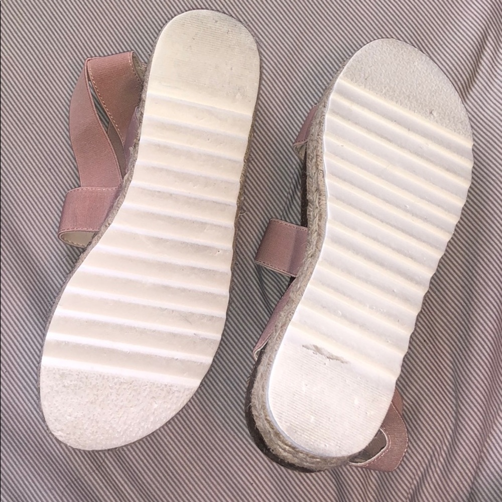 Sandals - Picture 5 of 7